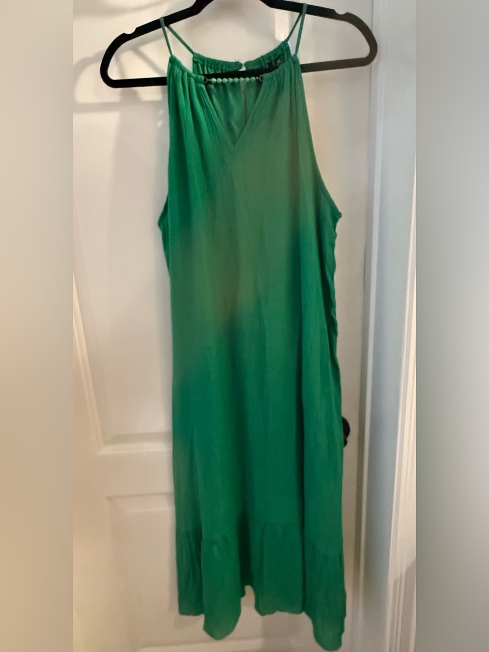 Mlle Gabrielle Emerald Green Sleeveless V-Neck Maxi Dress. new without tag